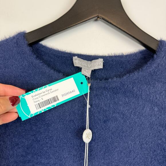 NWT Evolution by Cyrus StitchFix Cozy Crewneck Sweater Navy Blue - S - Picture 3 of 8